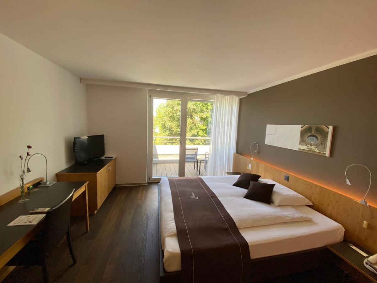 ホテル シュテルネン ムリ Muri bei Bern エクステリア 写真