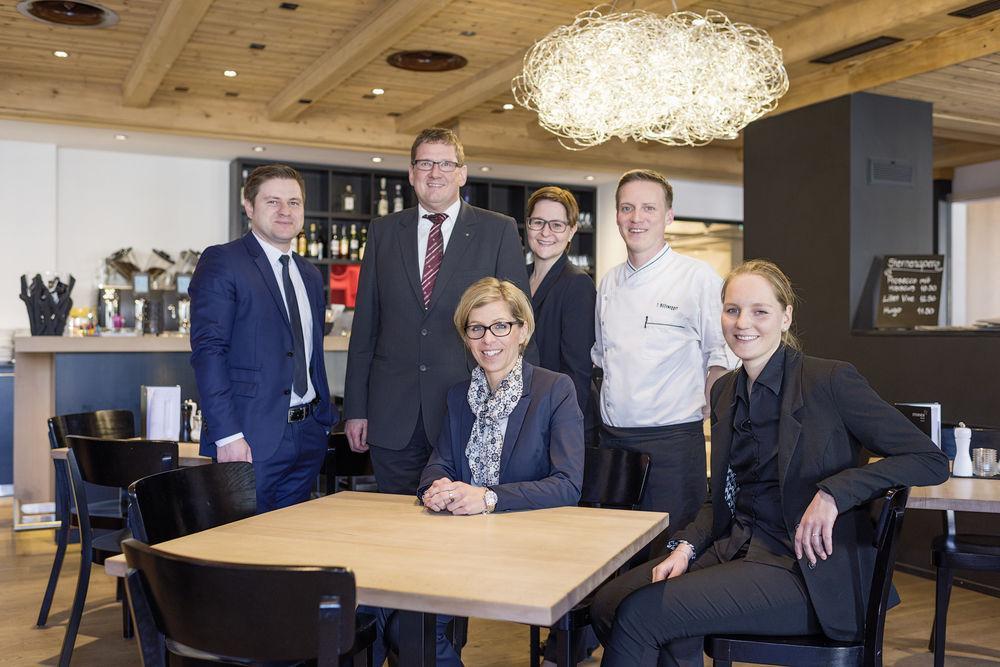 ホテル シュテルネン ムリ Muri bei Bern エクステリア 写真
