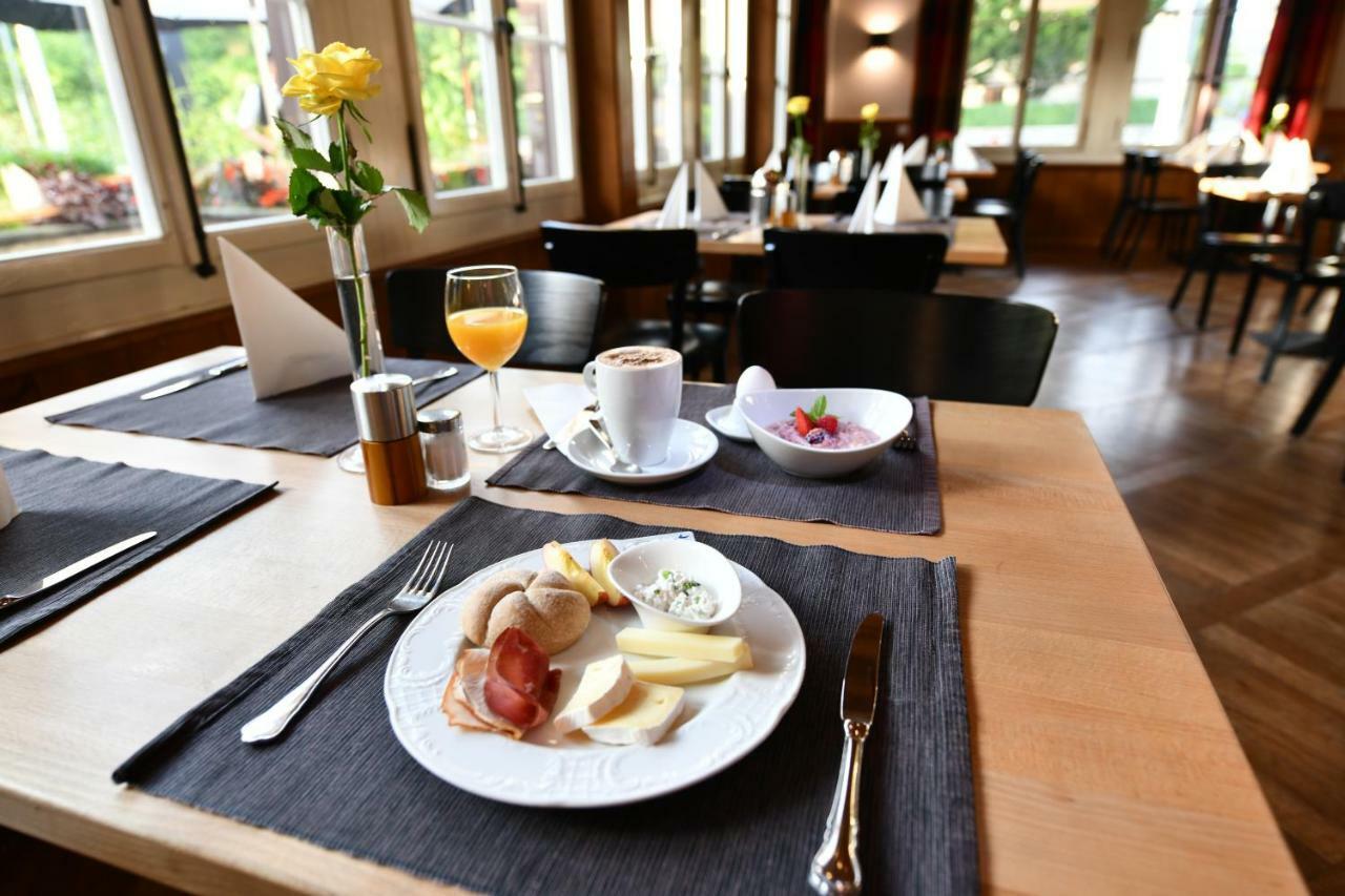 ホテル シュテルネン ムリ Muri bei Bern エクステリア 写真
